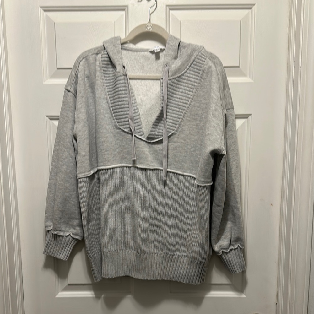 Time and True women’s sweater size L (12-14)